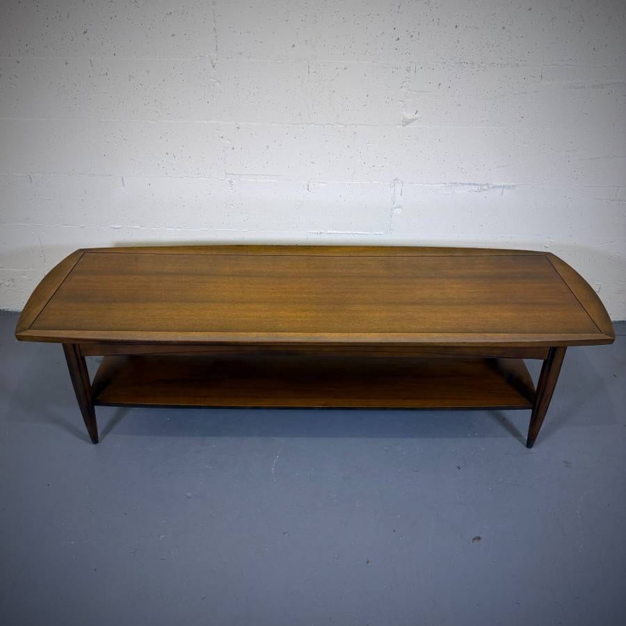 Mid century modern walnut coffee table — photograph 2 of 5