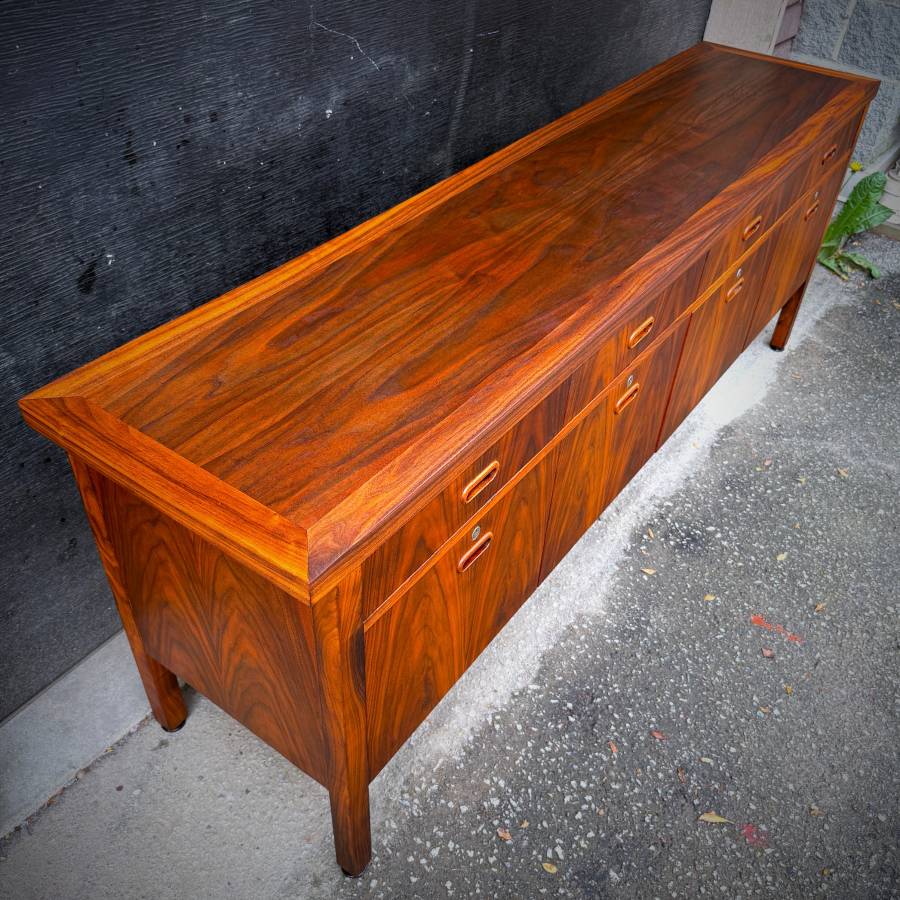 Extra long mid century modern walnut credenza — photograph 5 of 8
