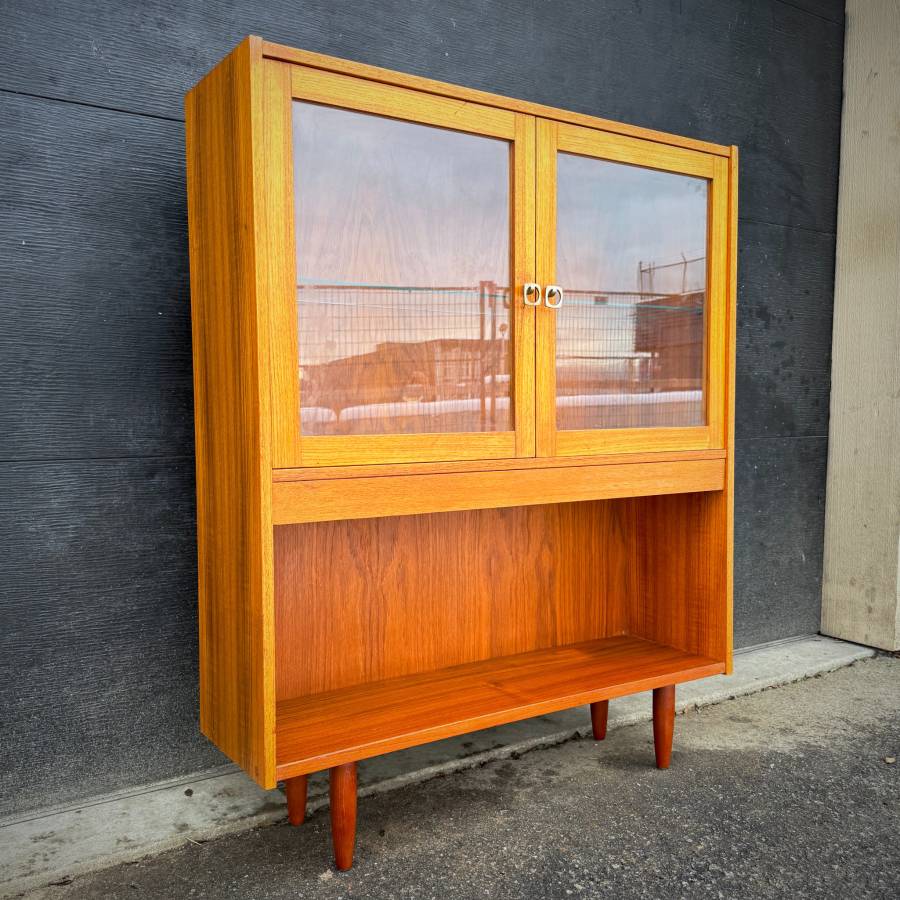 Mid century modern teak and glass shelving unit — photograph 3 of 6