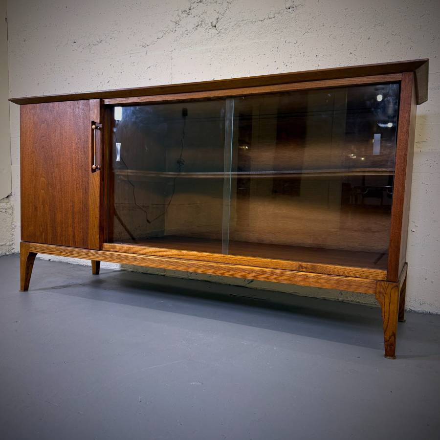 Stunning refinished mid century modern walnut and glass credenza — photograph 3 of 7