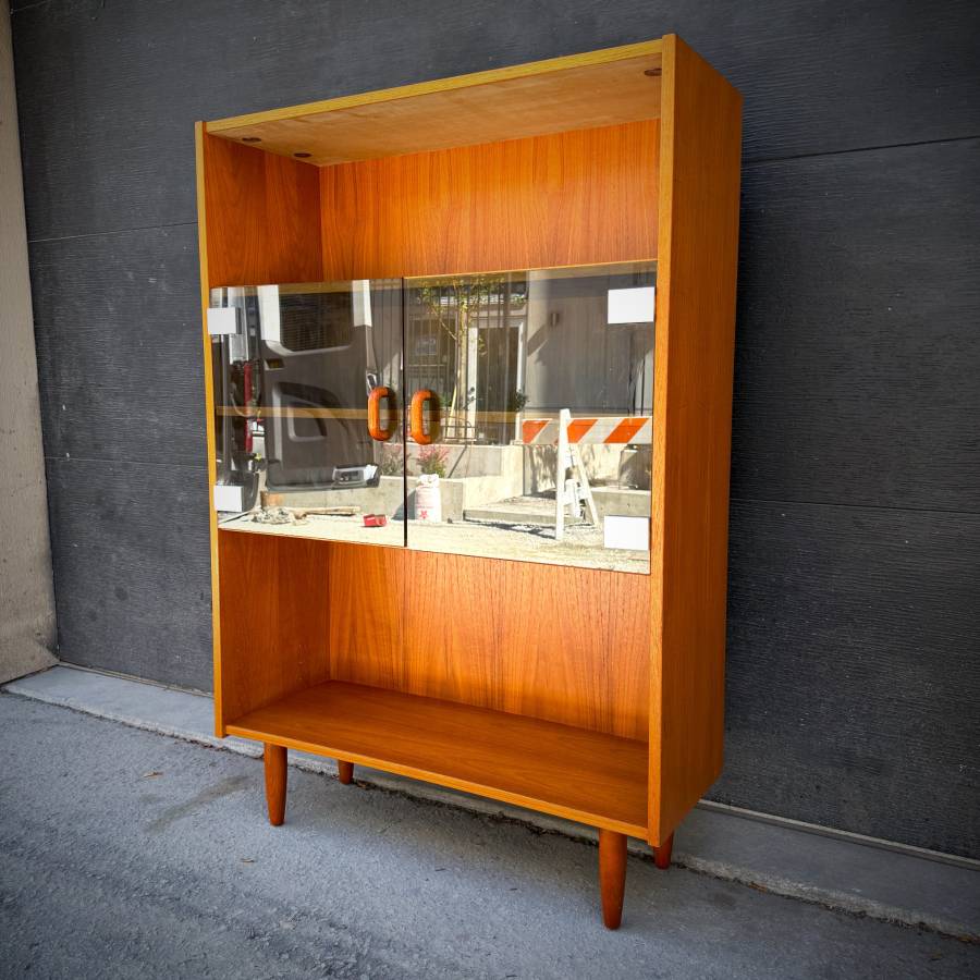 Mid century modern teak and glass compact shelf — photograph 3 of 6