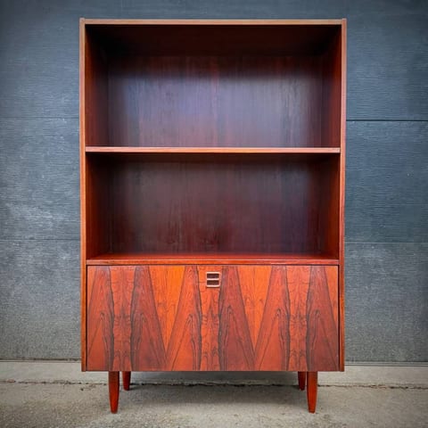Compact mid century danish rosewood shelving unit with drop down bar
