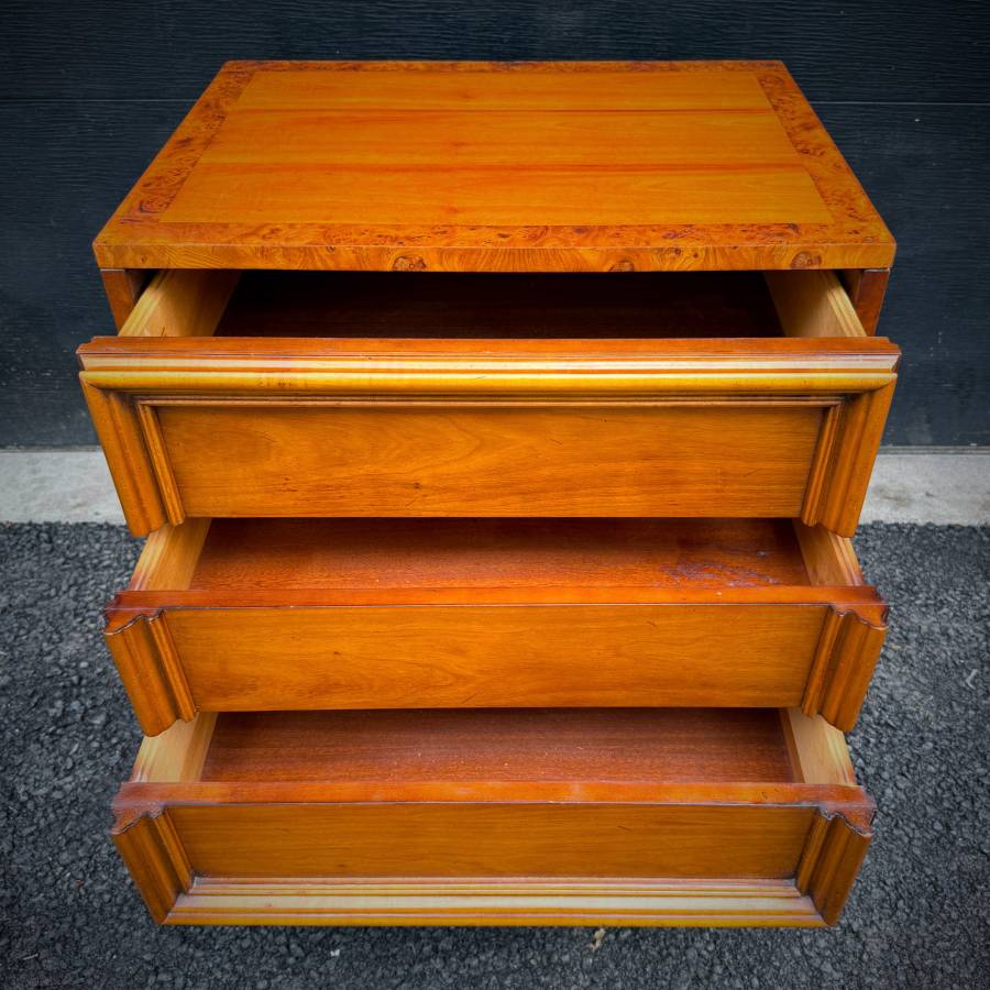 Beautiful mcm vintage burled walnut side table — photograph 5 of 6
