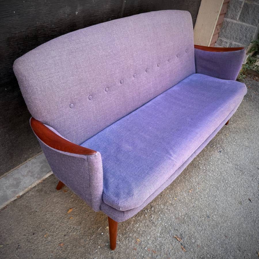 Beautiful compact danish modern couch with teak accents — photograph 6 of 8