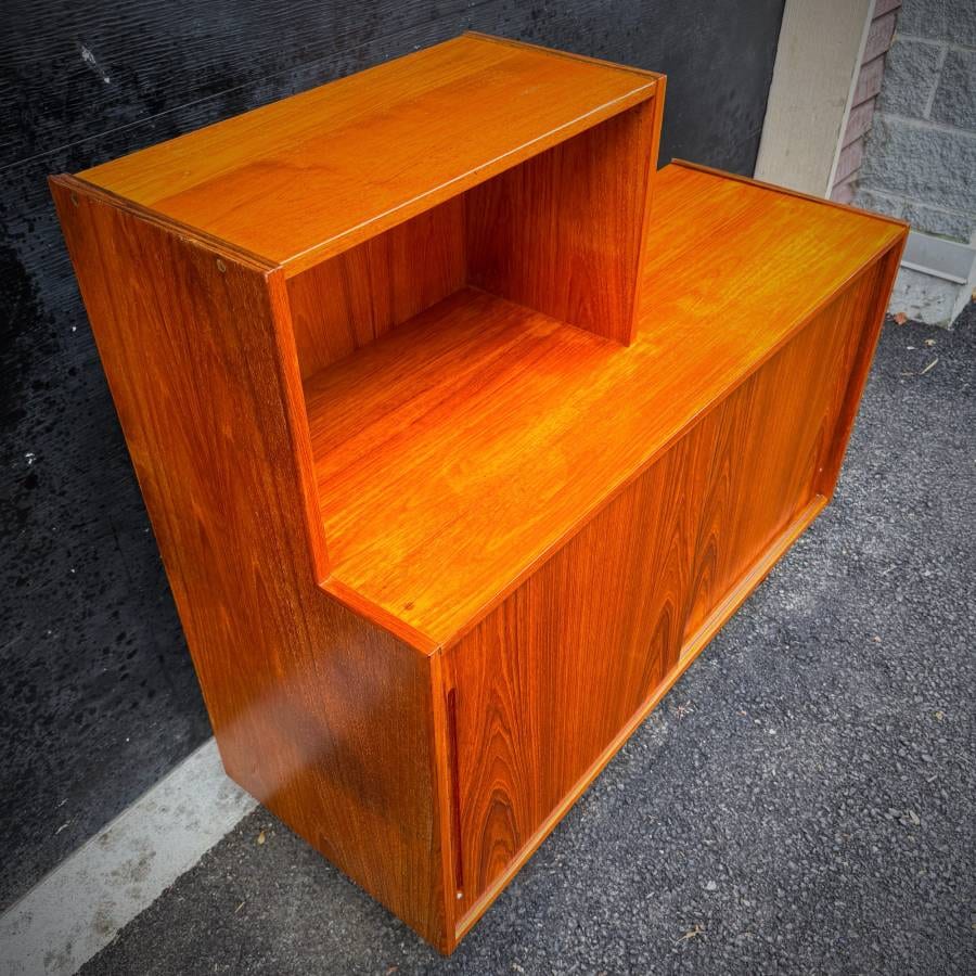 Cool assymetrical mcm teak credenza with upper LP shelf — photograph 4 of 6