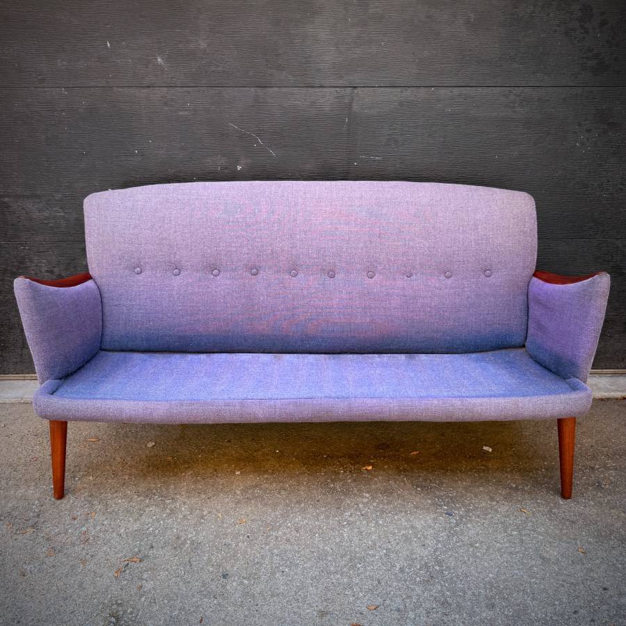 Beautiful compact danish modern couch with teak accents — photograph 5 of 8