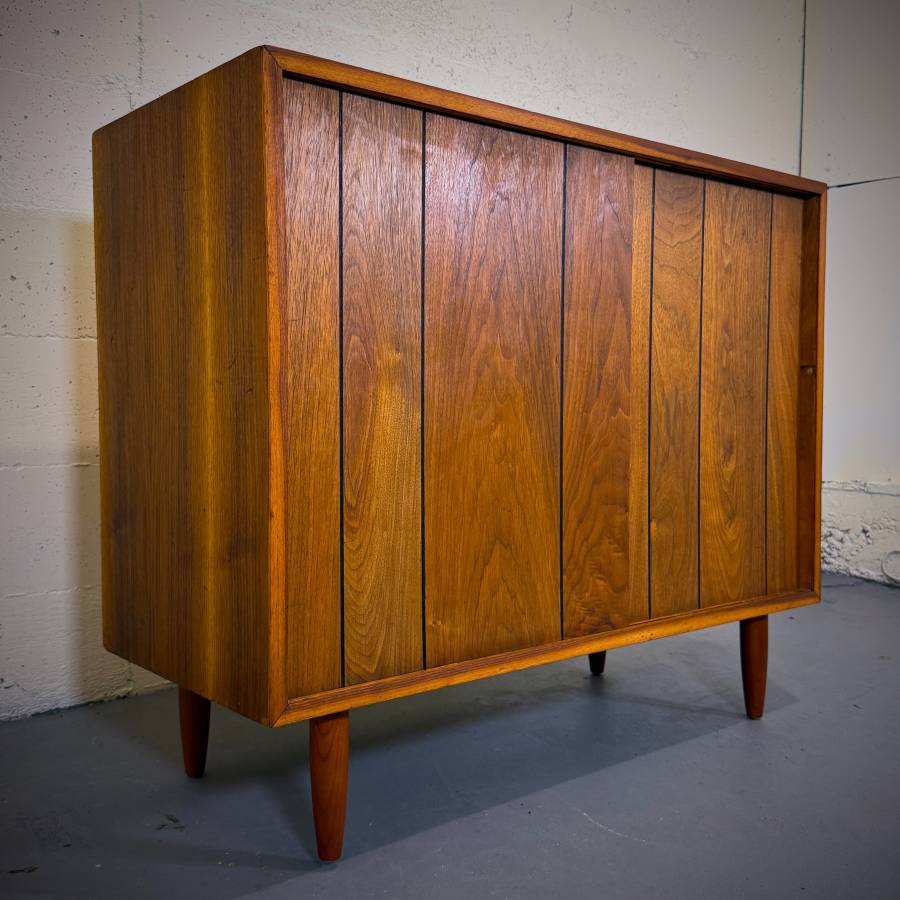Compact mid century modern walnut credenza — photograph 3 of 6
