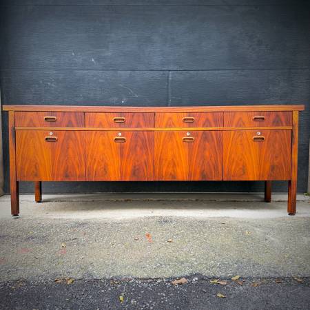 Extra long mid century modern walnut credenza
