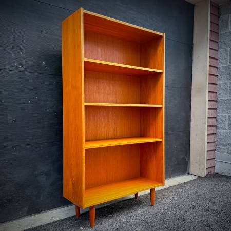 Domino mobler danish modern teak shelf