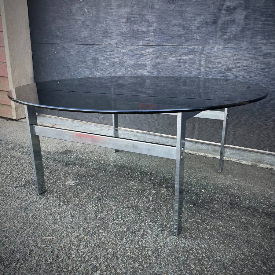 1970s mcm chrome and smoked glass coffee table — photograph 5 of 6
