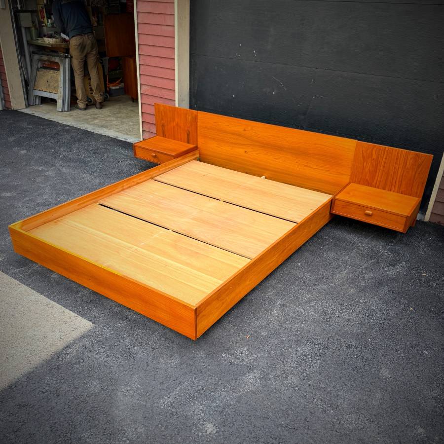 Mid century modern teak platform queen bedframe with night tables — photograph 6 of 6