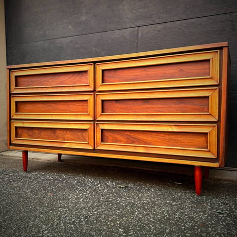 Mid century modern walnut 6 drawer dresser