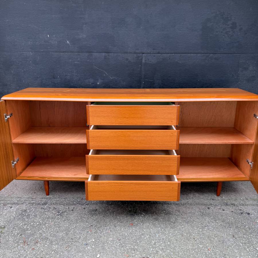 Gorgeous mid century modern teak credenza — photograph 5 of 6