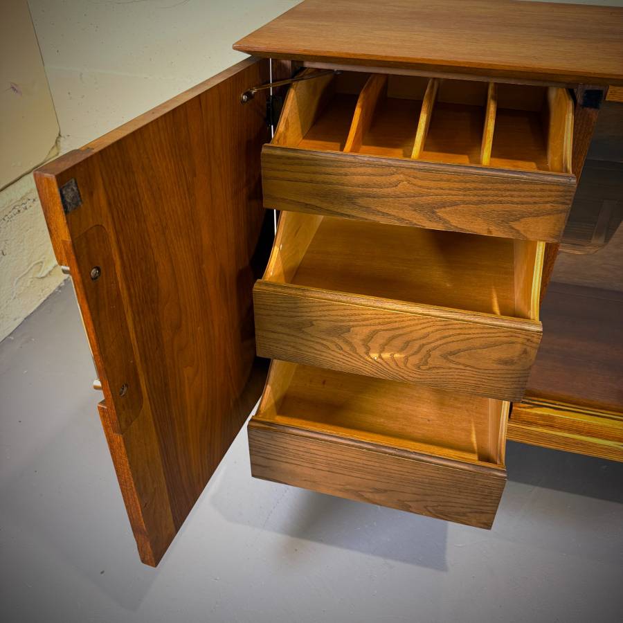Stunning refinished mid century modern walnut and glass credenza — photograph 6 of 7