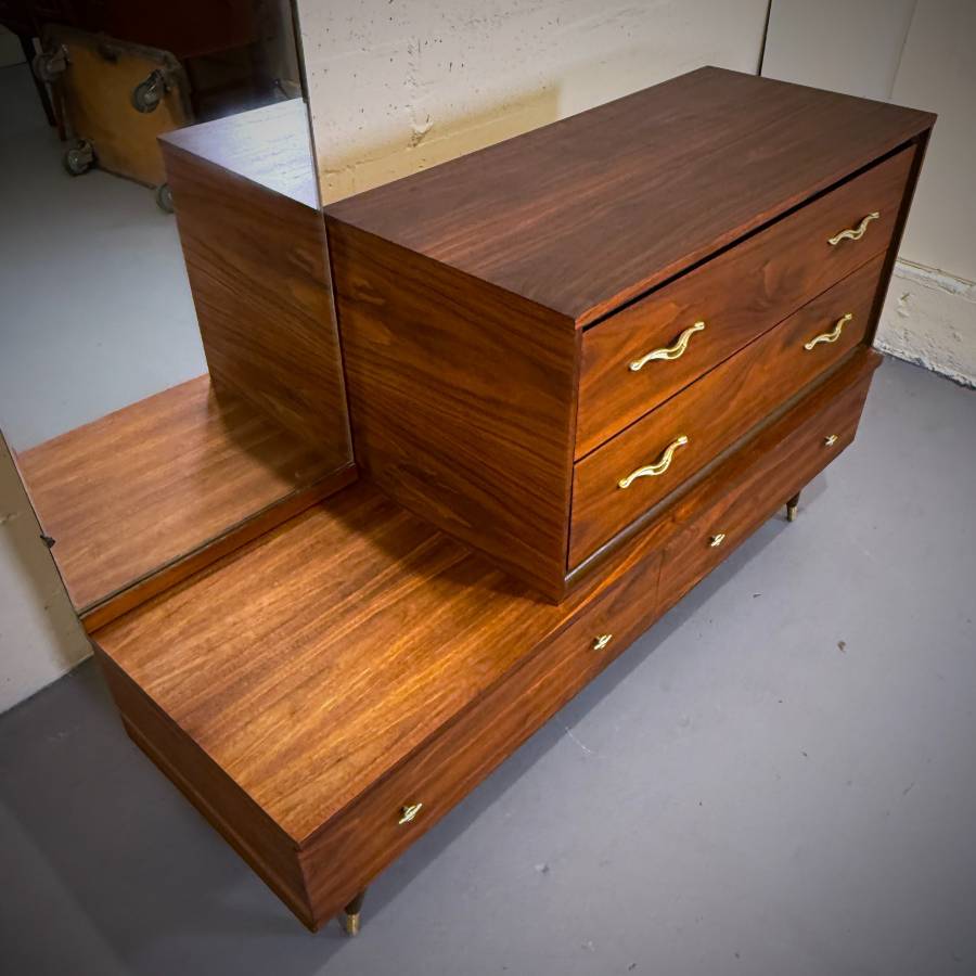 Beautiful refinished mid century modern two tier dresser with mirror — photograph 4 of 6