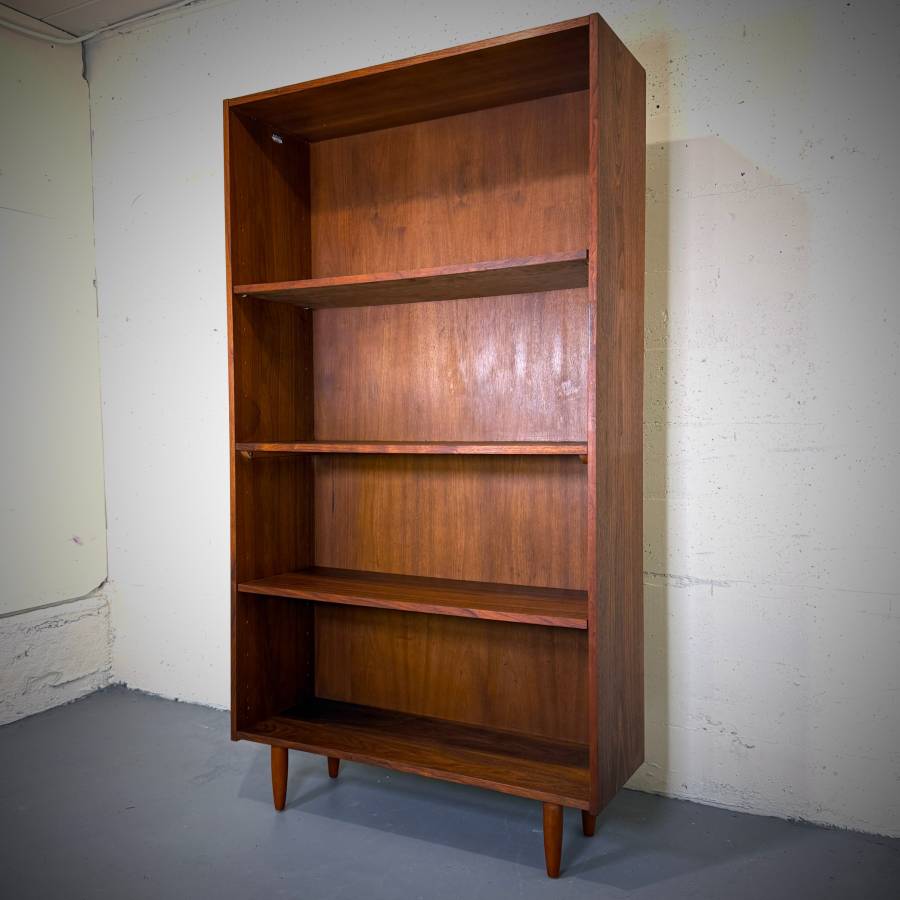Beautiful refinished mid century modern walnut bookshelf — photograph 3 of 5