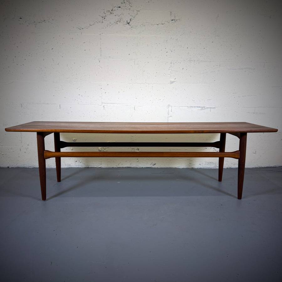 Mid century modern surfboard teak coffee table — photograph 3 of 6