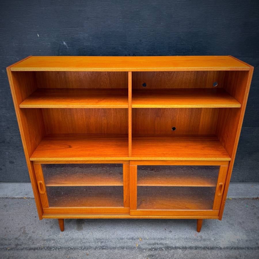 Mid century modern danish teak and glass shelving unit — photograph 4 of 7