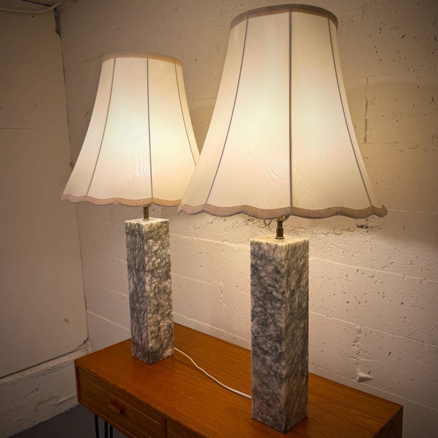 Rare pare of 1950s Italian marble table lamps with original shades — photograph 2 of 10