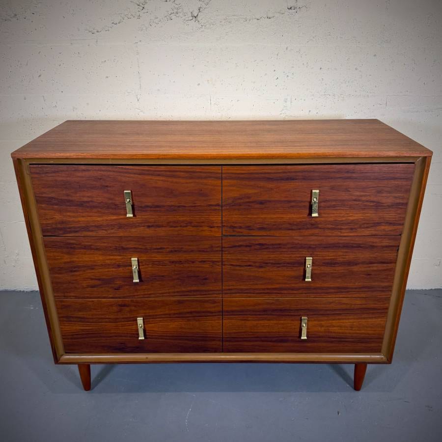 Refinished mid century modern satin walnut chest of drawers — photograph 4 of 6