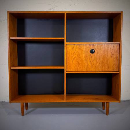 Slim profile mid century modern teak shelving unit with drop down bar