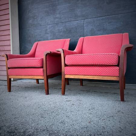 Pair of Scandinavian teak lounge chairs