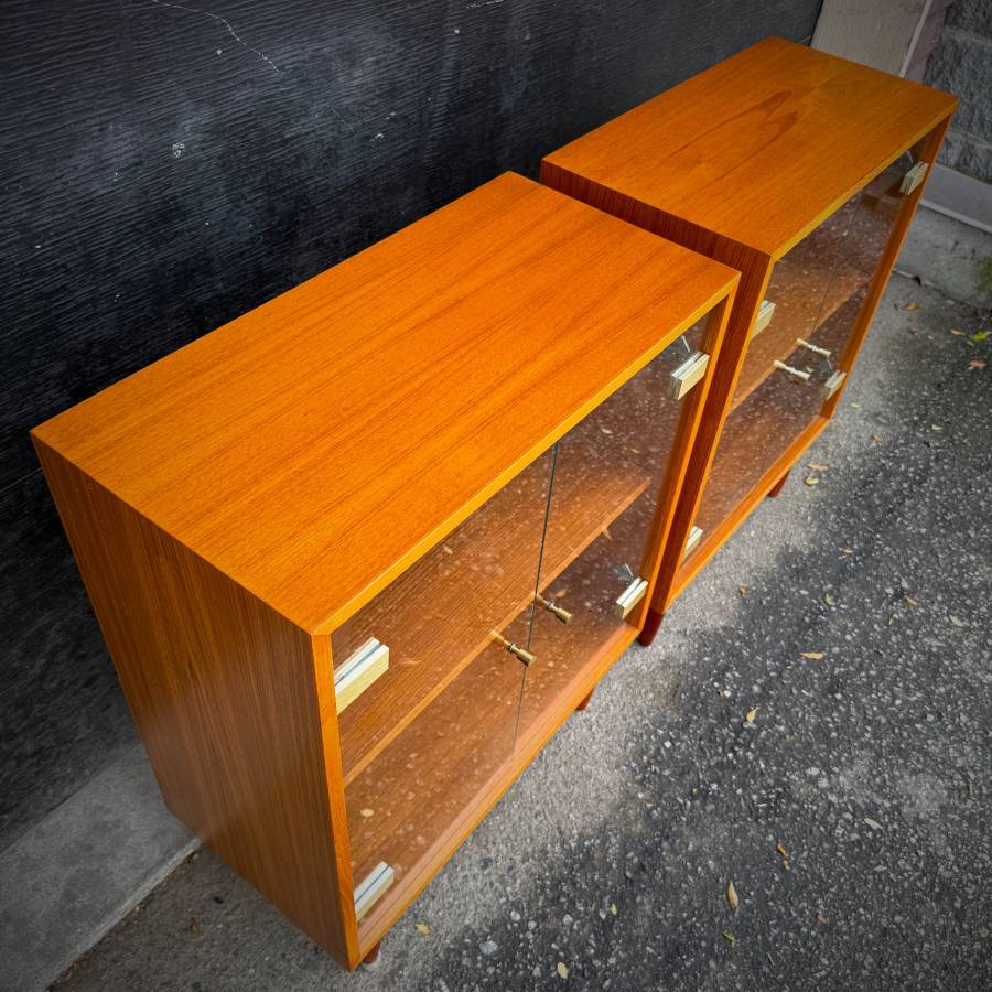 Pair of compact danish modern teak and glass cabinets — photograph 5 of 7