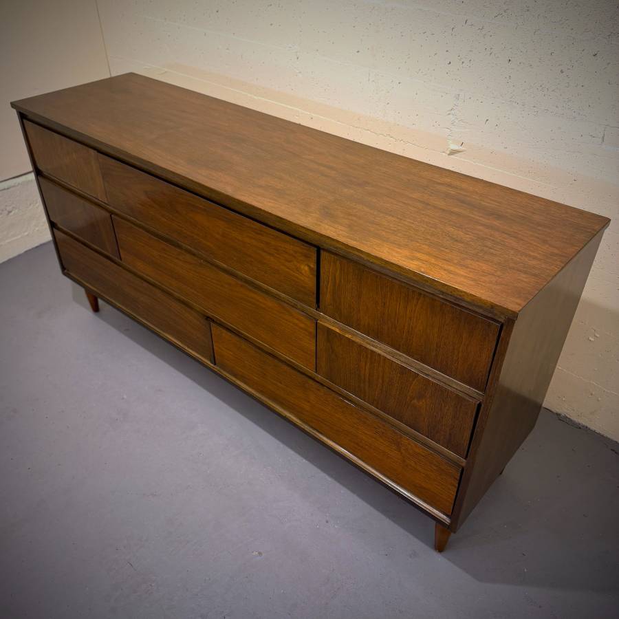 Mid century modern dark walnut 8 drawer dresser — photograph 6 of 7