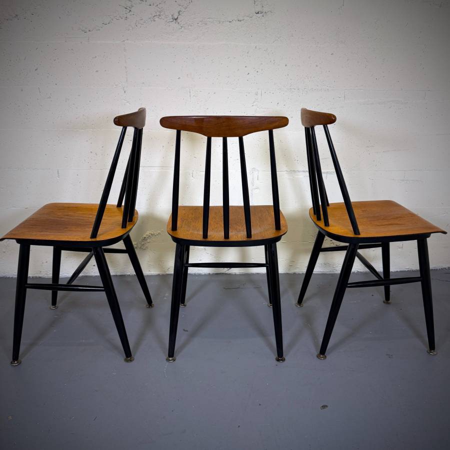 Set of 3 danish modern teak spindle back dining chairs — photograph 5 of 5