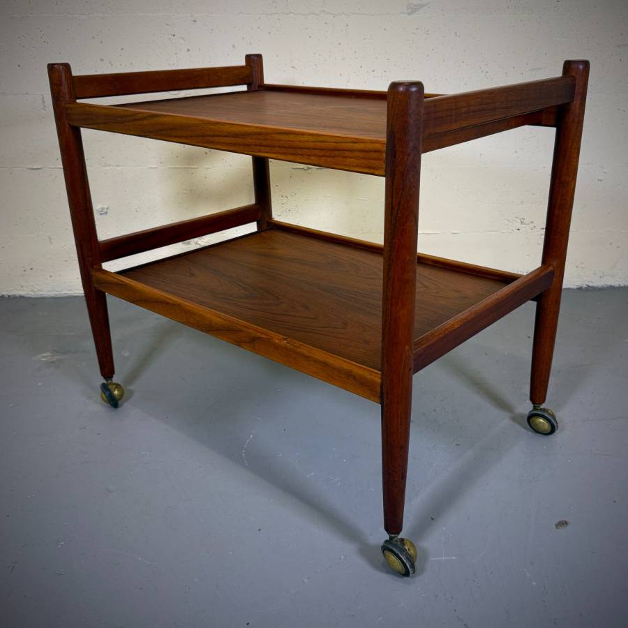 Mid century danish modern teak bar cart — photograph 5 of 5