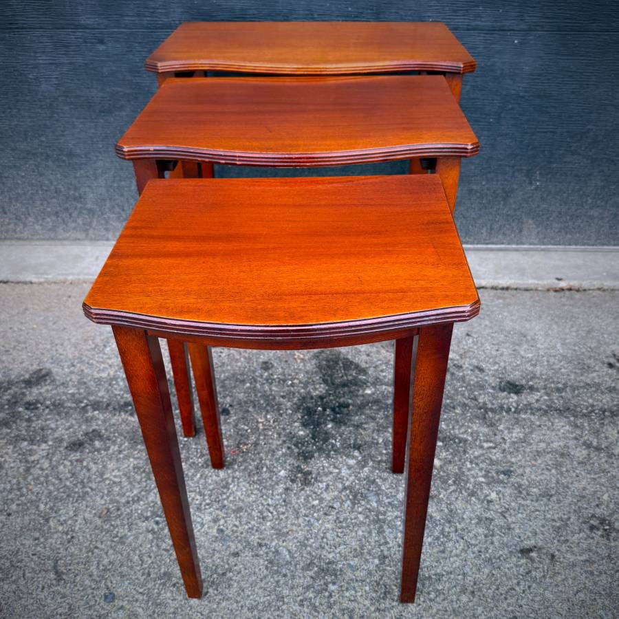 Mid century modern mahogany nesting tables — photograph 3 of 6