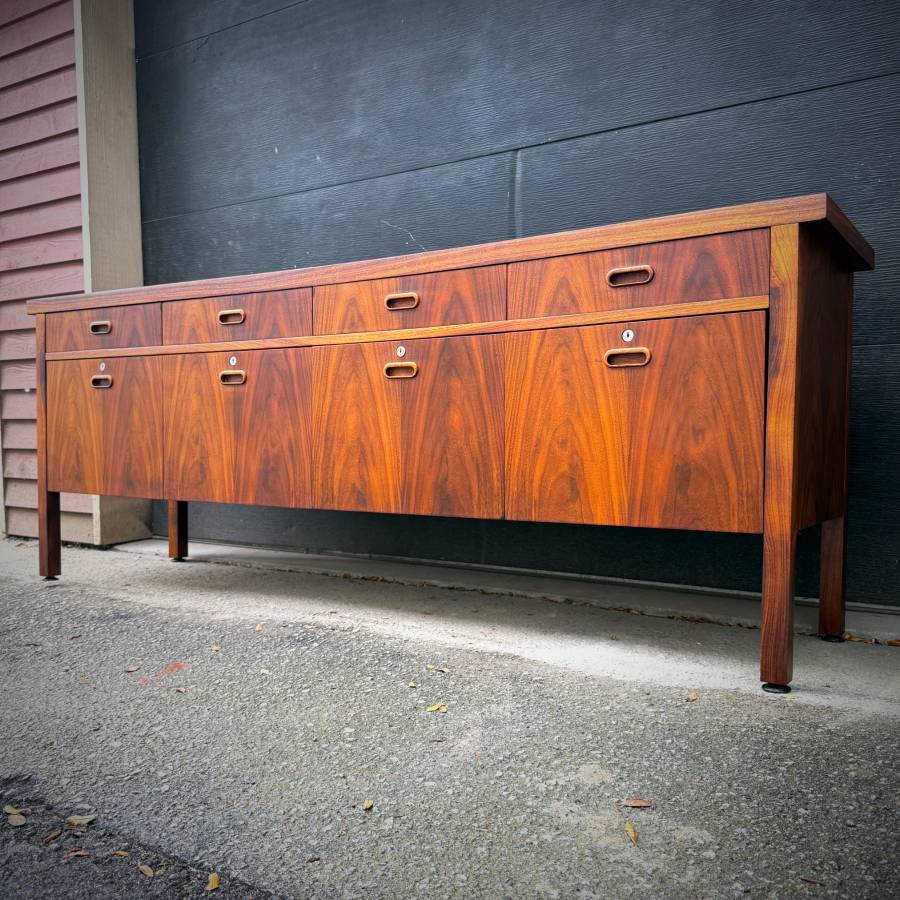 Extra long mid century modern walnut credenza — photograph 2 of 8