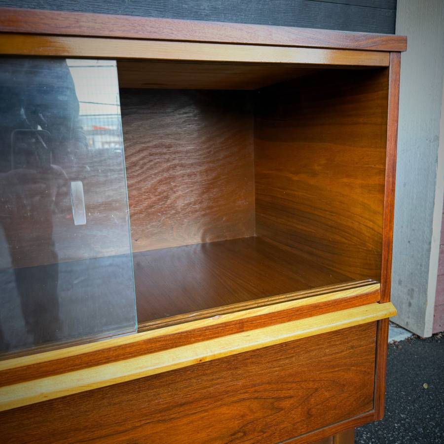 Mid century modern walnut and glass credenza — photograph 6 of 7