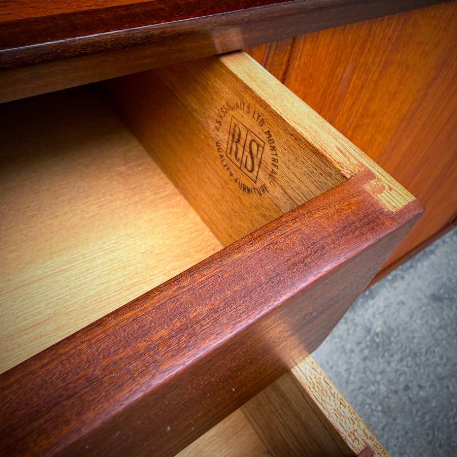 Stunning mid century modern teak credenza by RS and Associates — photograph 9 of 9