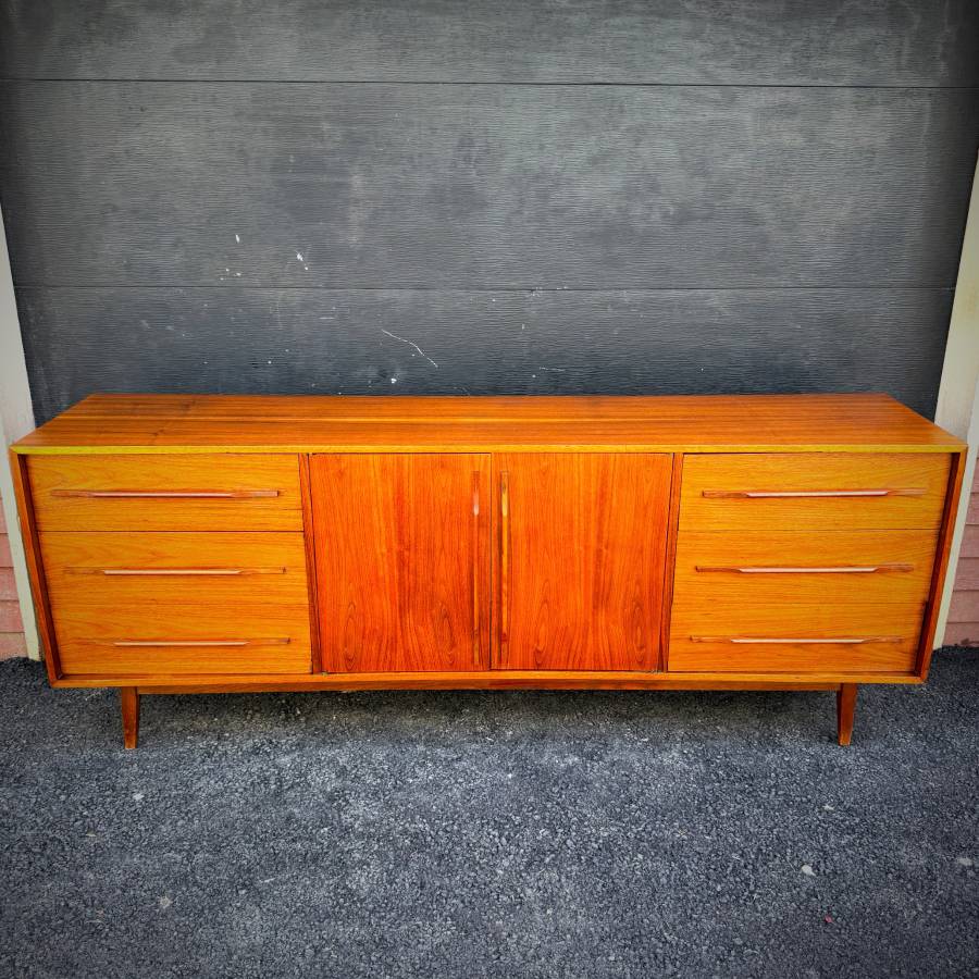 Extra long mid century modern walnut dresser credenza — photograph 4 of 7