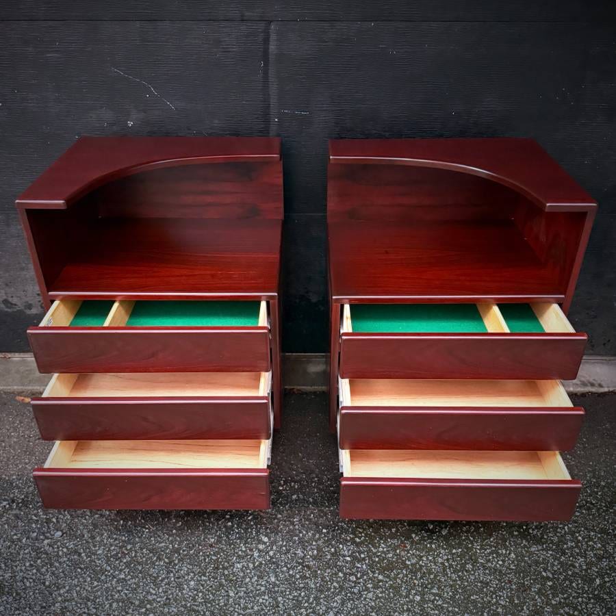 Pair of mid century modern rosewood night stands — photograph 5 of 7