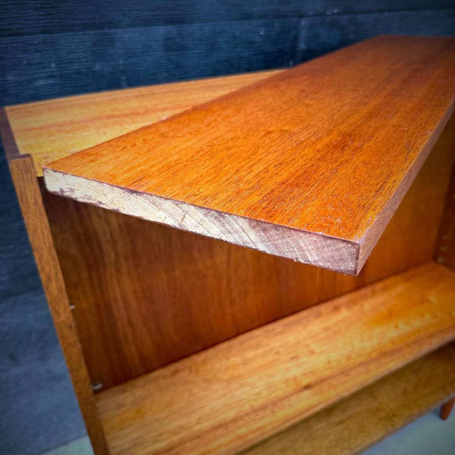 Rare solid mahogany mcm compact shelving unit — photograph 6 of 6