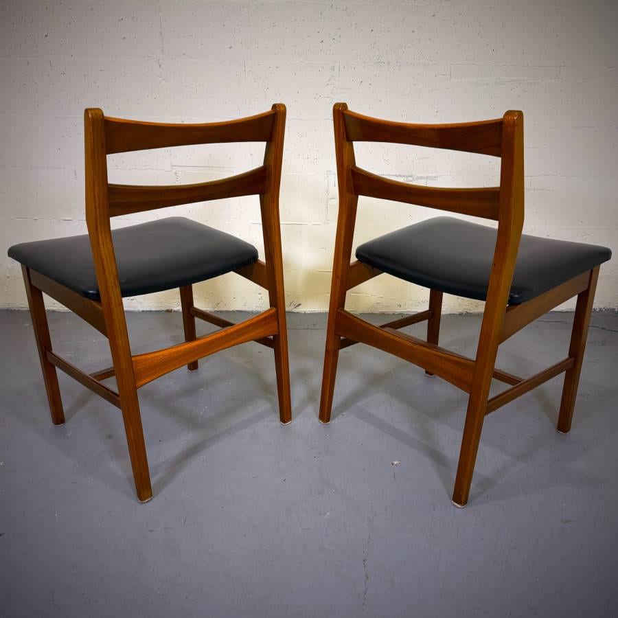 Set of 6 mid century modern teak dining chairs made in UK — photograph 7 of 7