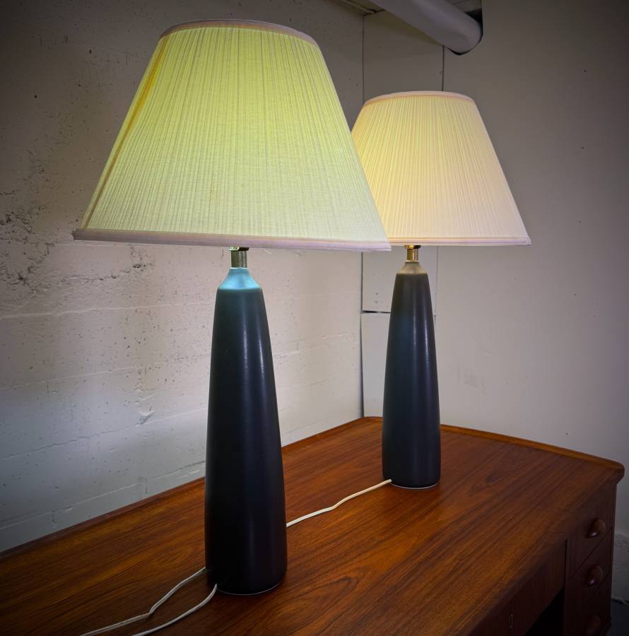 Beautiful pair of mid century ceramic lamps by Lotte Bostlund — photograph 4 of 6