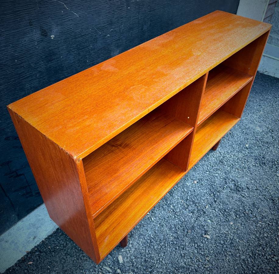 Mid century modern teak double sided open shelving unit — photograph 5 of 6