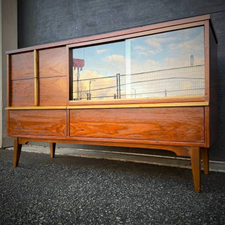 Mid century modern walnut and glass credenza