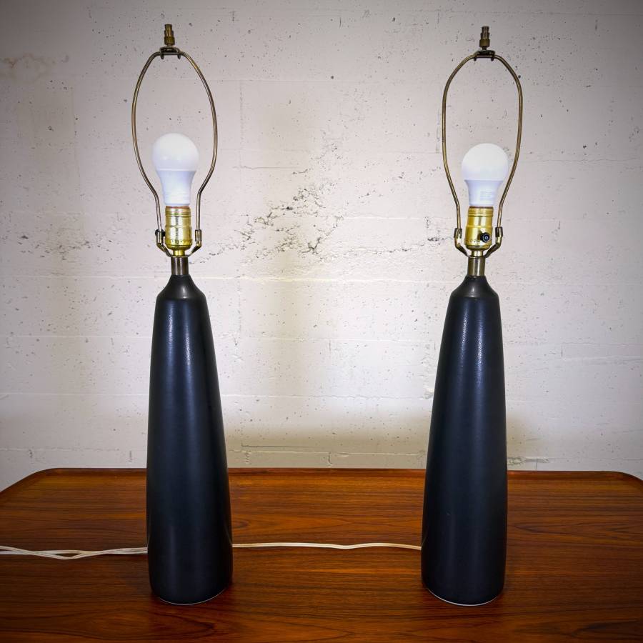 Beautiful pair of mid century ceramic lamps by Lotte Bostlund — photograph 5 of 6