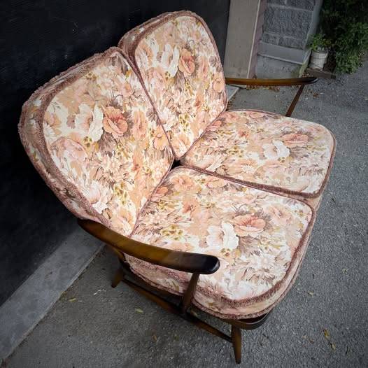 Mid century modern love seat sofa by Ercol — photograph 4 of 9