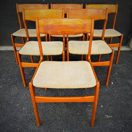 Set of 6 mid century modern teak dining chairs