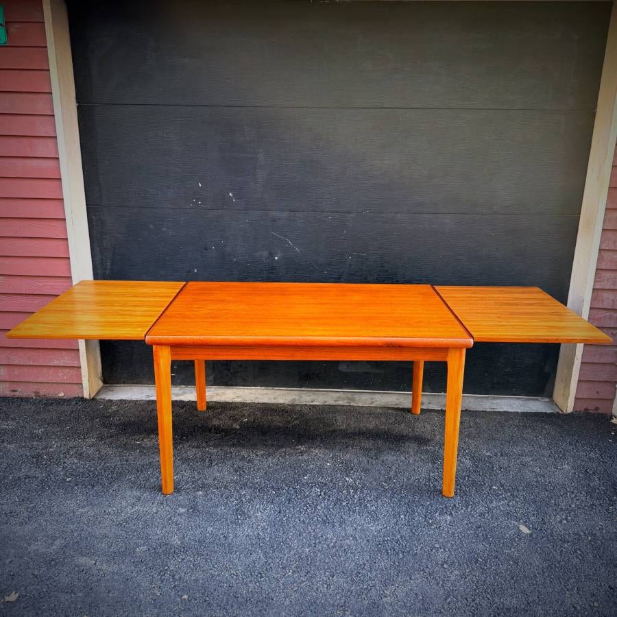Danish modern vintage mcm teak dining table — photograph 8 of 8
