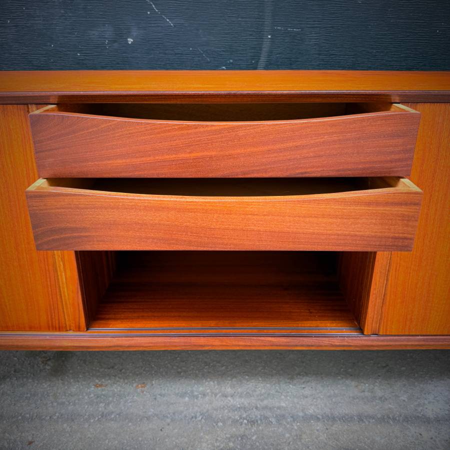 Stunning mid century modern teak credenza by RS and Associates — photograph 7 of 9