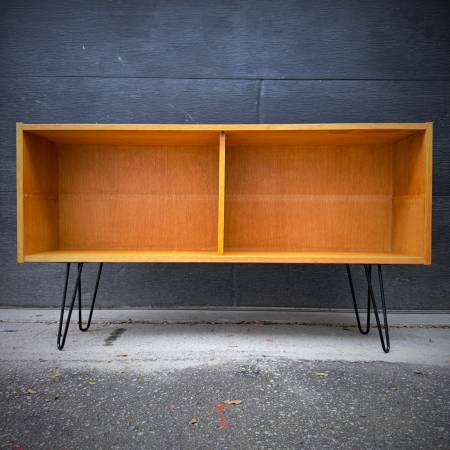 Mid century oak atomic LP shelving unit