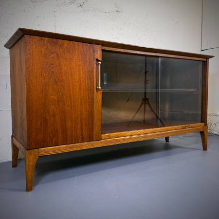 Stunning refinished mid century modern walnut and glass credenza