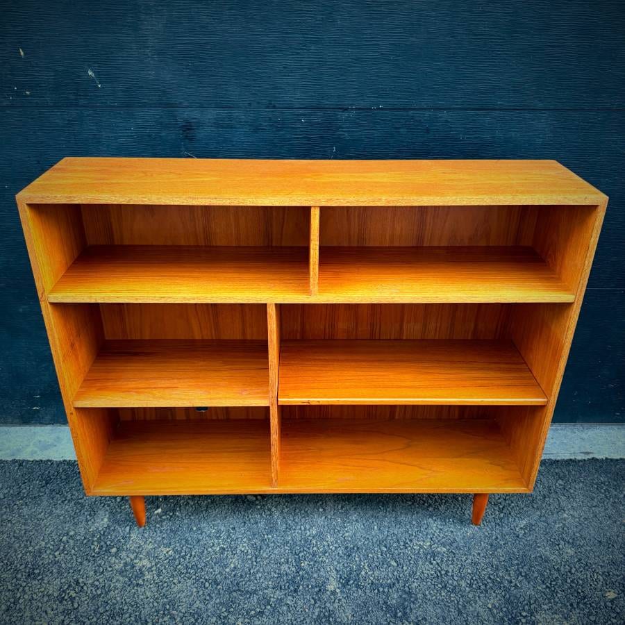 Mid century danish modern teak shelving unit — photograph 2 of 5