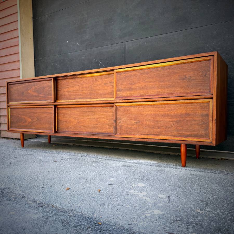 Extra long mid century modern walnut sideboard credenza — photograph 2 of 8